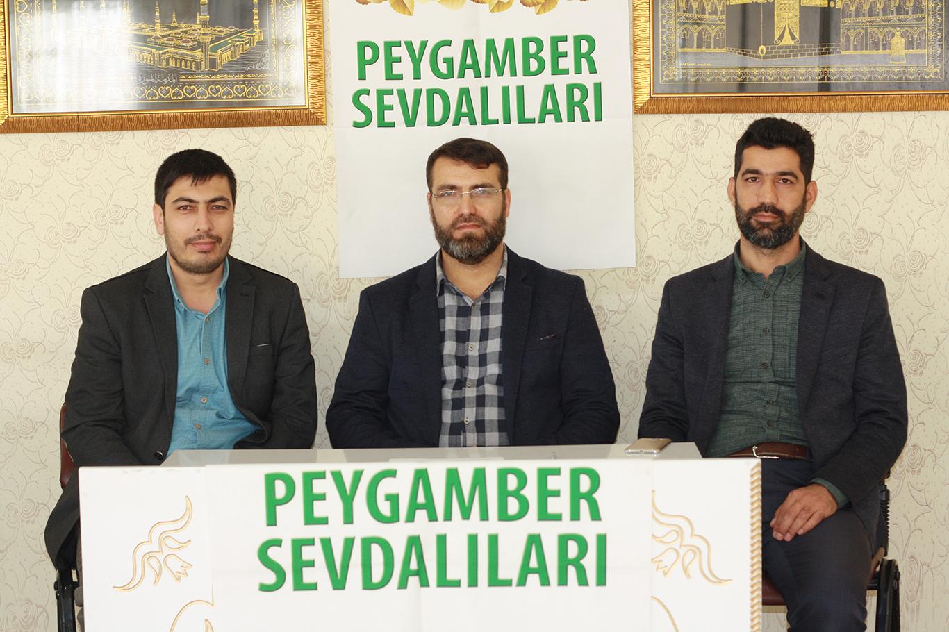 Peygamber Sevdalıları'ndan Salavat Seferberliğine davet Peygamber Sevdalıları'ndan Salavat Seferberliğine davet